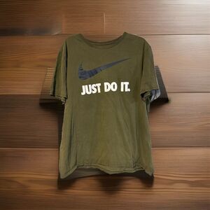 The Nike Tee Just Do It XL SS T-Shirt Olive Green Athletic Fit Navy Blue Swoosh
